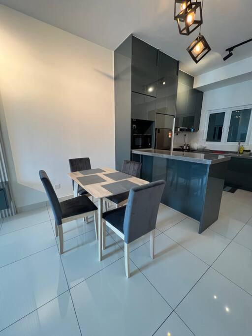 Apartment Mont Kiara Warmly A-29-06 Kuala Lumpur